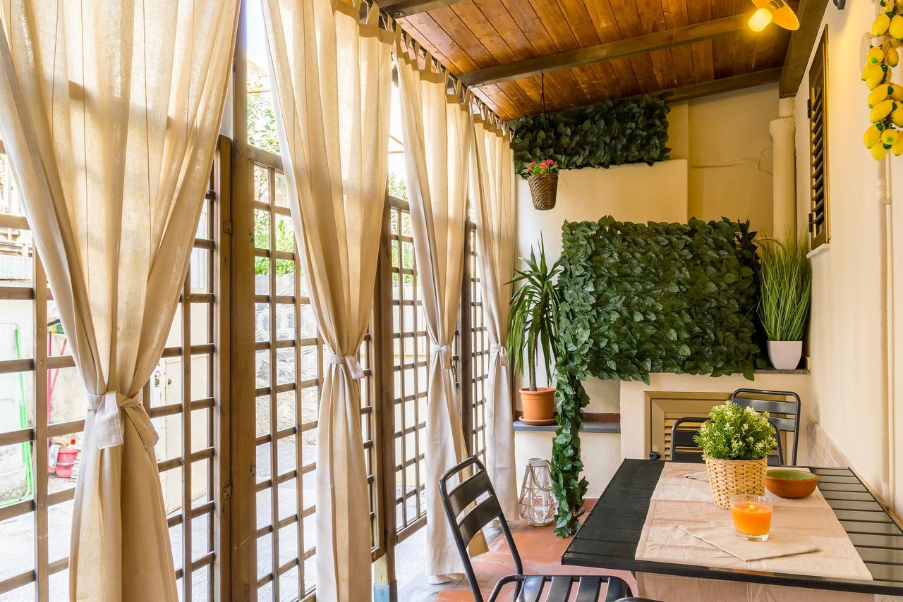 Casa Martina Διαμέρισμα Giardini Naxos Δωμάτιο φωτογραφία