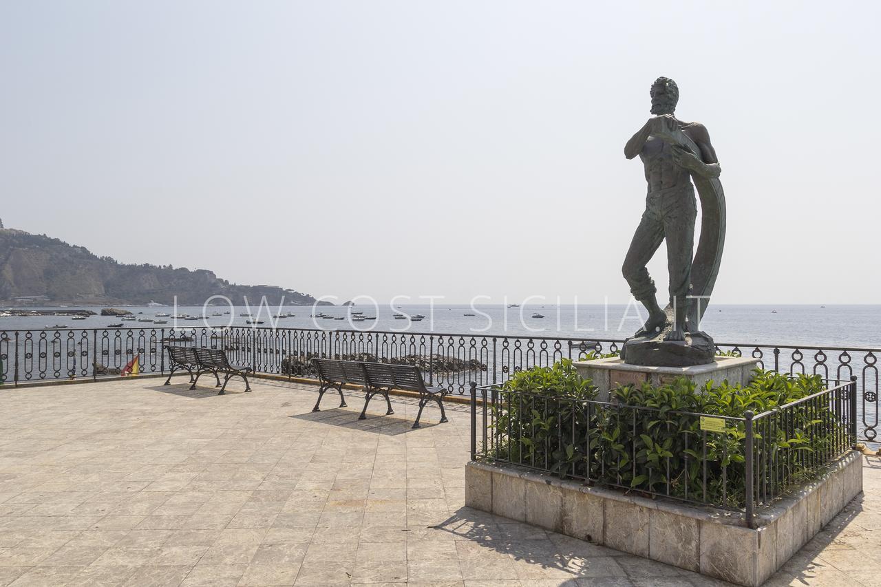 Casa Martina Διαμέρισμα Giardini Naxos Εξωτερικό φωτογραφία