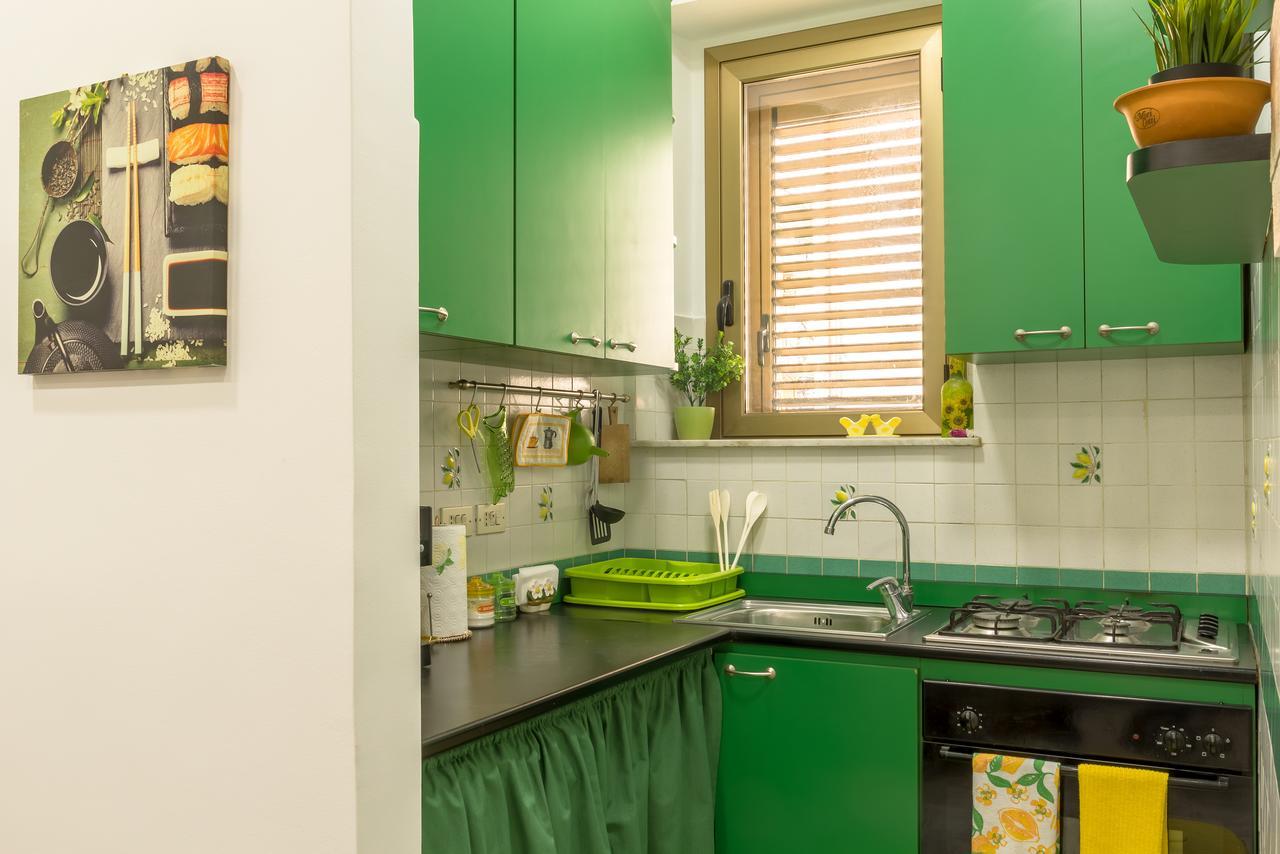 Casa Martina Διαμέρισμα Giardini Naxos Δωμάτιο φωτογραφία