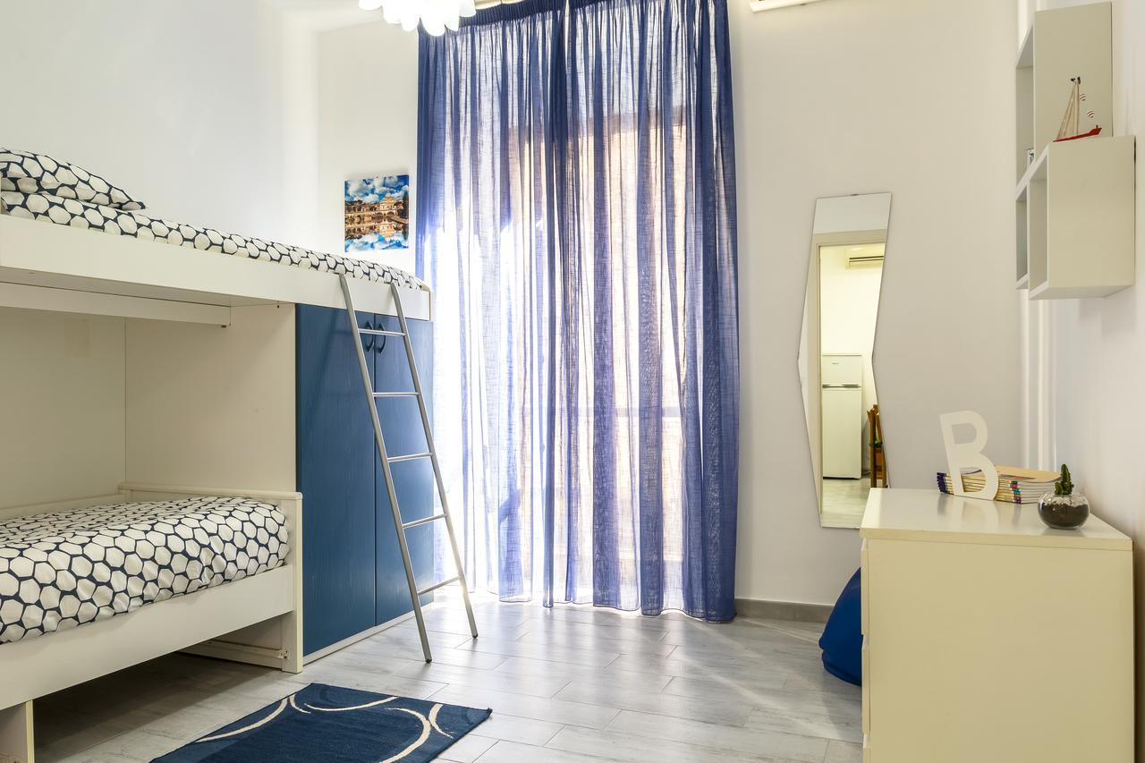 Casa Martina Διαμέρισμα Giardini Naxos Δωμάτιο φωτογραφία